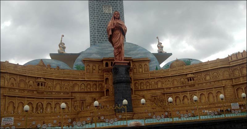 अहिल्याबाई होळकर (Ahilyabai Holkar) यांची माहिती, कार्य आणि इतिहास