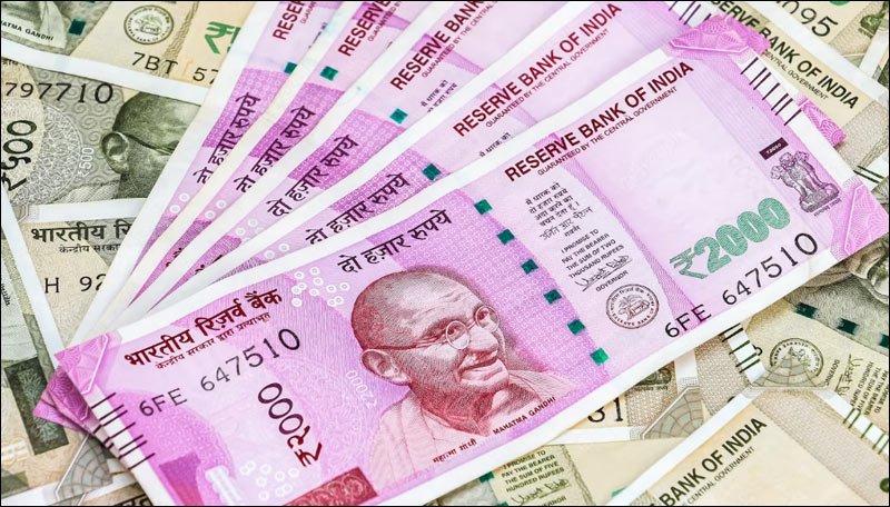 The RBI Withdraws Rs 2000 Notes from Circulation