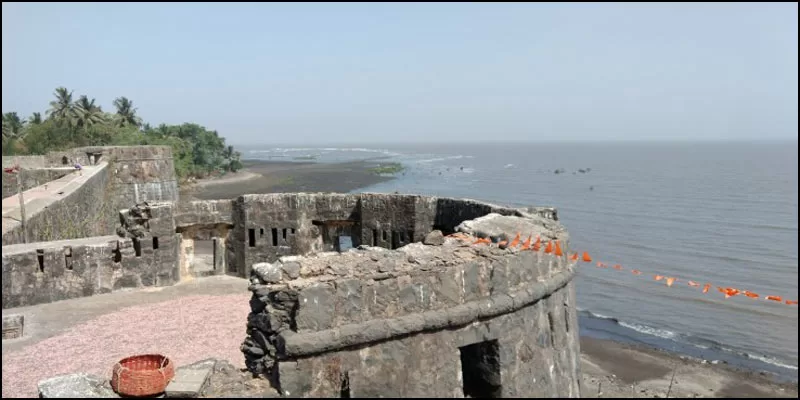 Arnala Fort