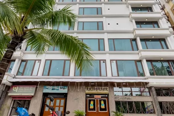 Hotel Raj Palace