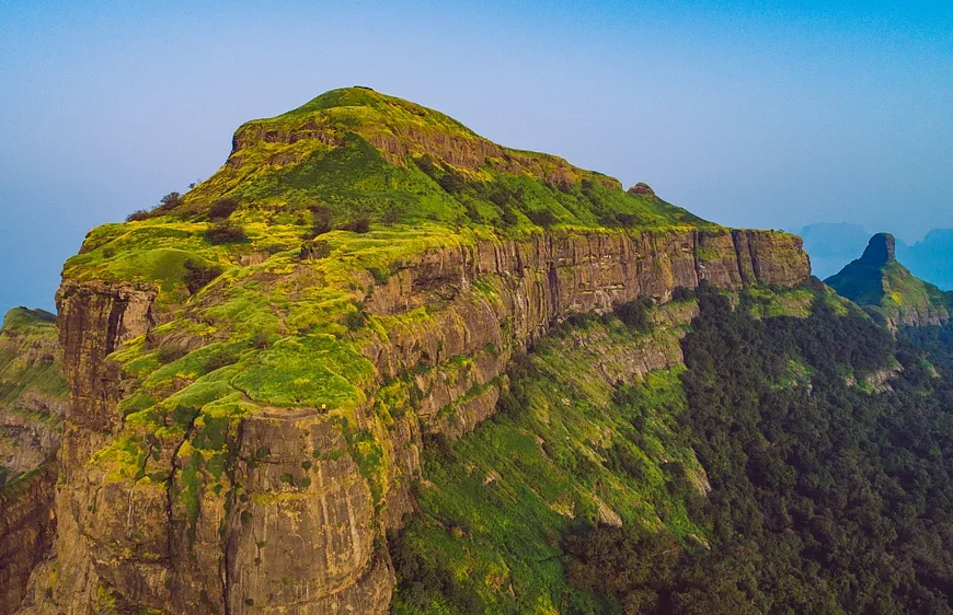 Ratangad : The Jewel Of Sahyadri (Perfect Guide)